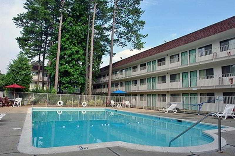 Motel 6 Williamsburg - photo 2