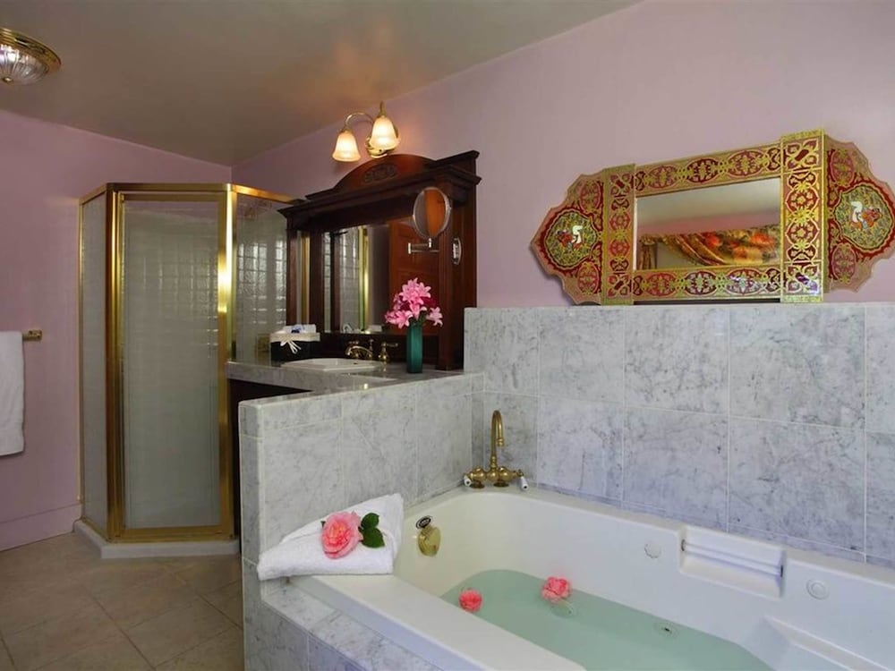 Jenner Inn - photo 39