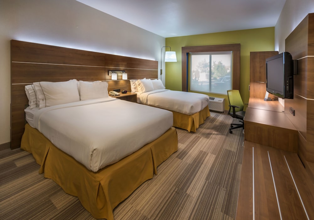 Holiday Inn Express & Suites Carson City by IHG - photo 11