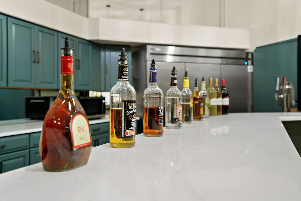 La Fuente Inn & Suites - photo 38