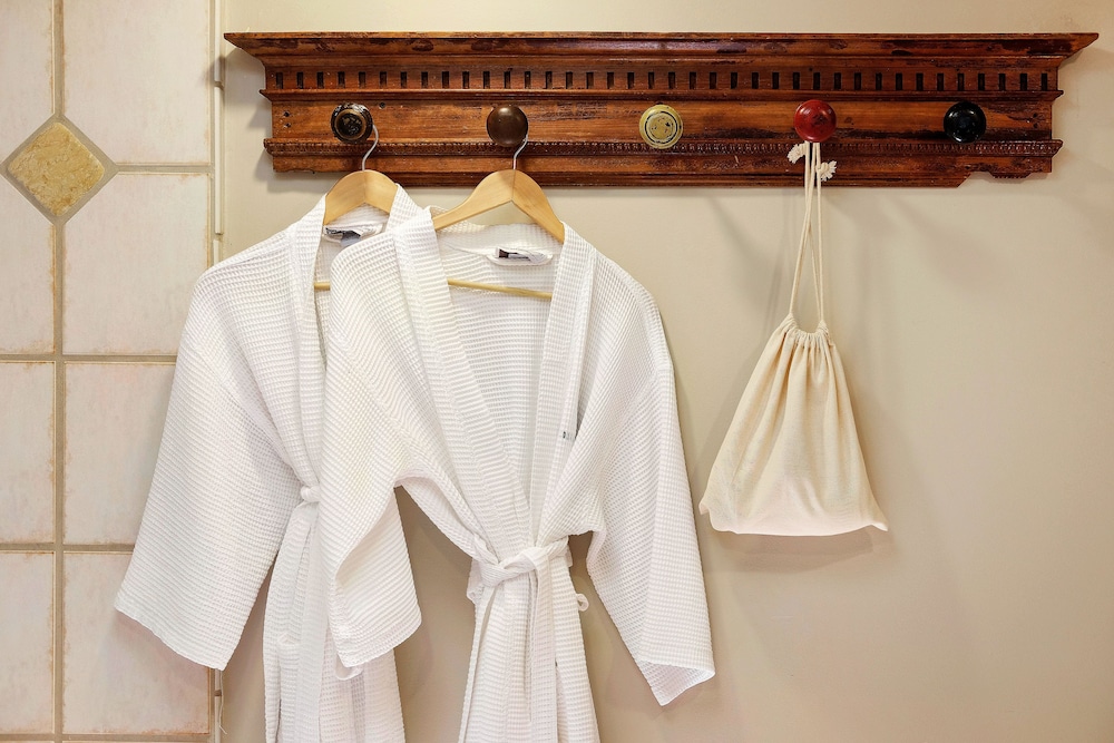 Mill Valley Inn - photo 24