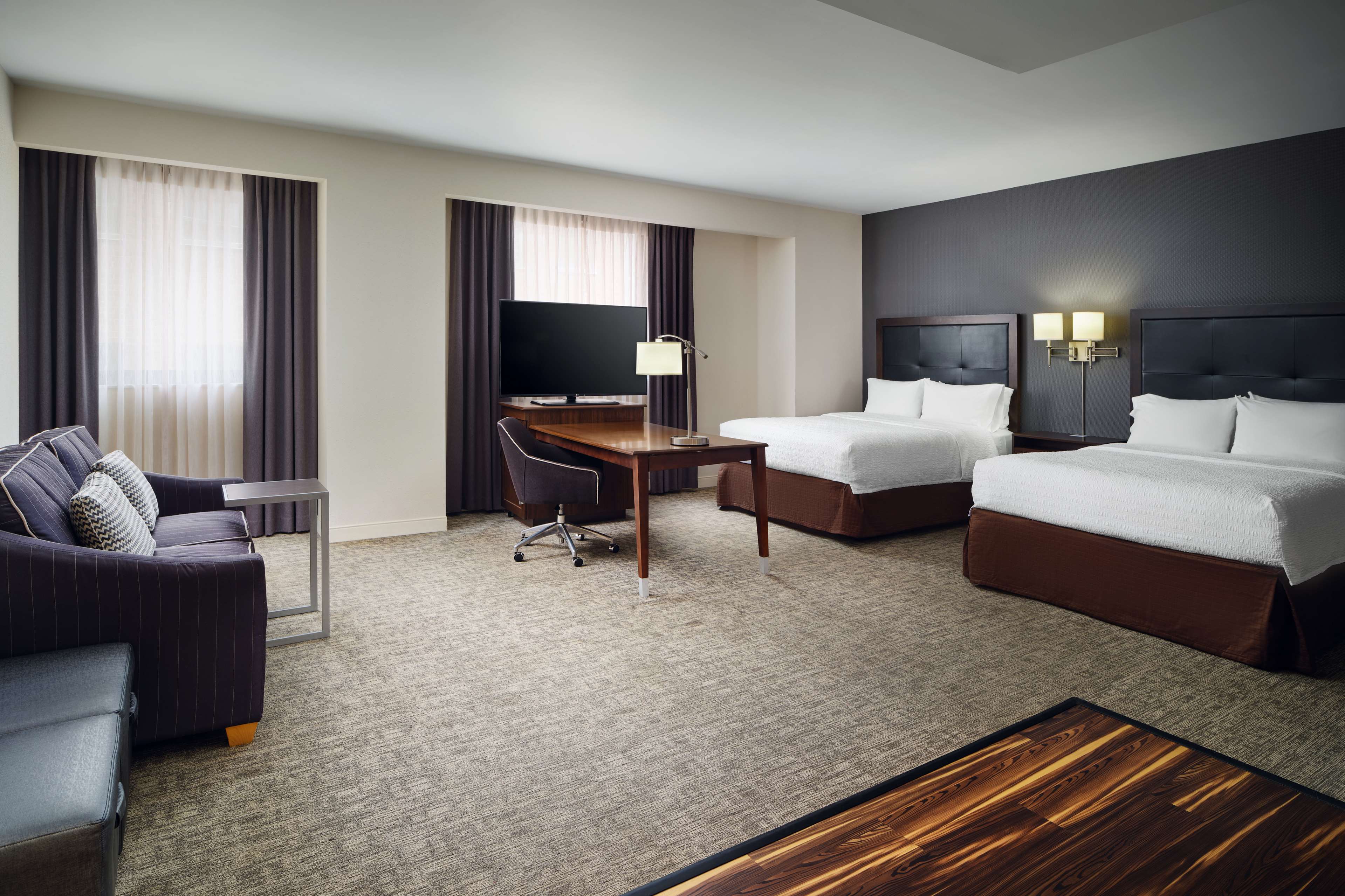 Hampton Inn & Suites Richmond Downtown - photo 22