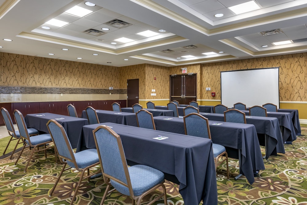 Holiday Inn Resort Orlando Lake Buena Vista by IHG - photo 86