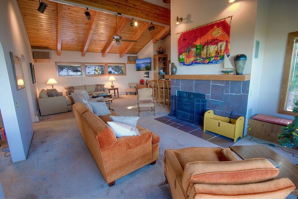 Lake View Glen home
