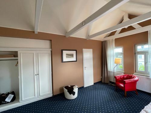 Villa Baltia — 4-Star Luxury Hotel in Seeheilbad Graal-Mueritz, Germany