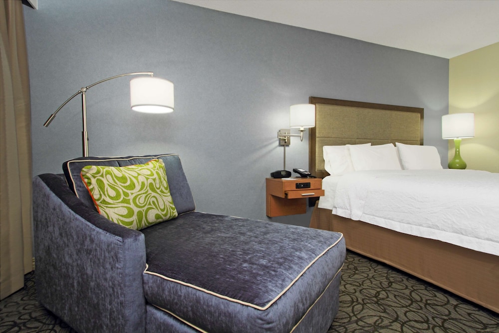 Hampton Inn Austin Airport Area South - photo 11