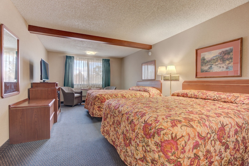 Redmond Inn - photo 12