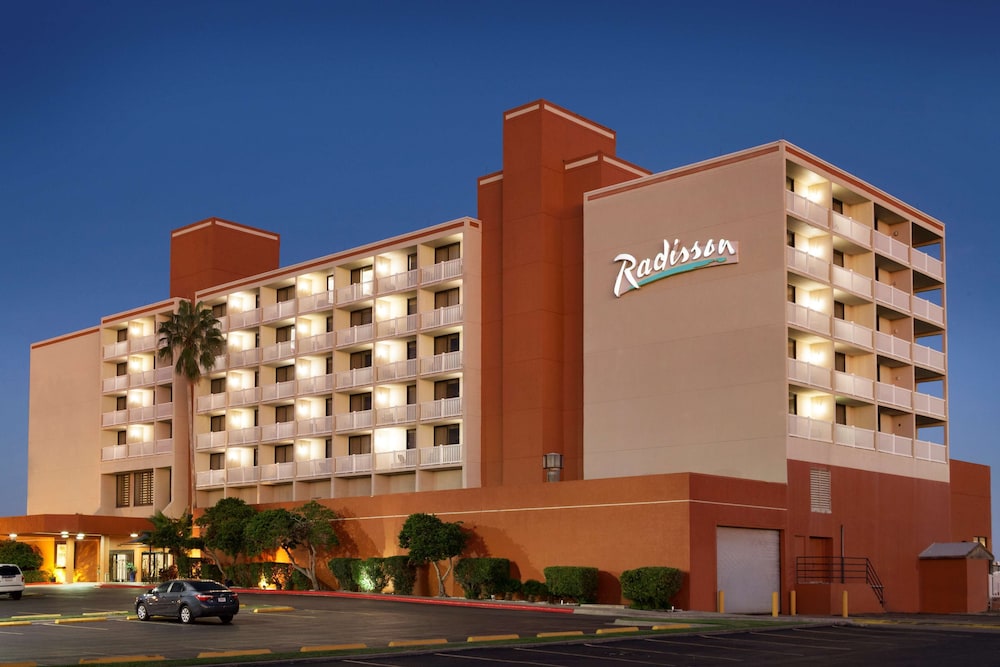 DoubleTree by Hilton Corpus Christi Beachfront - photo 3