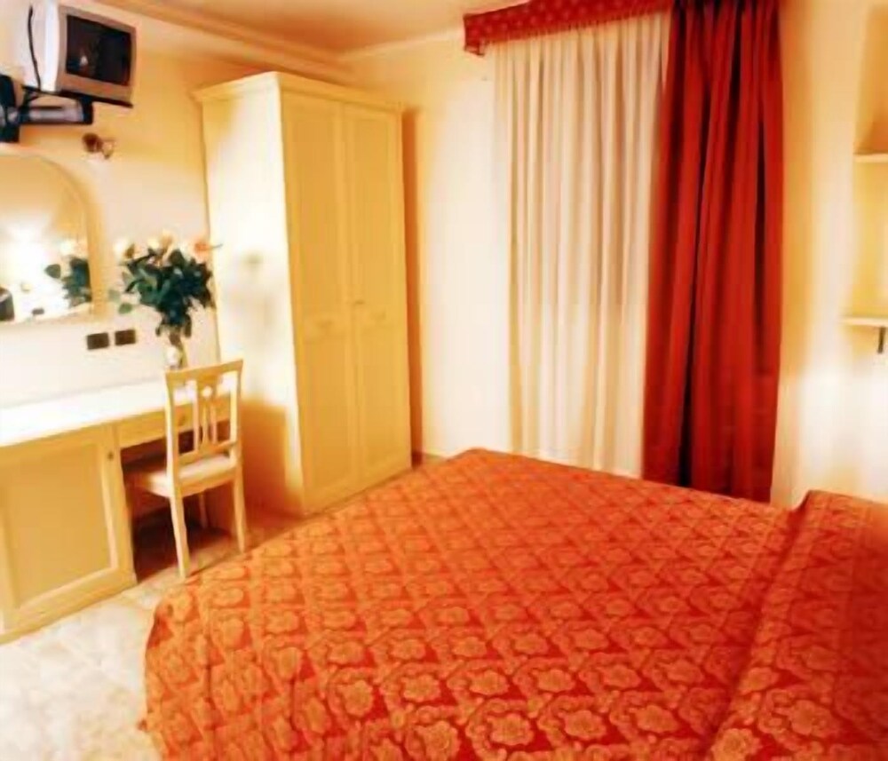Hotel Antica Colonia Frascati — Frascati