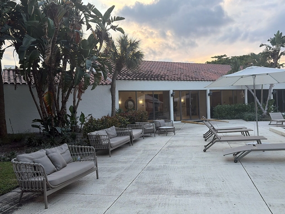 88 Palms Hotel Event Center — West Palm Beach