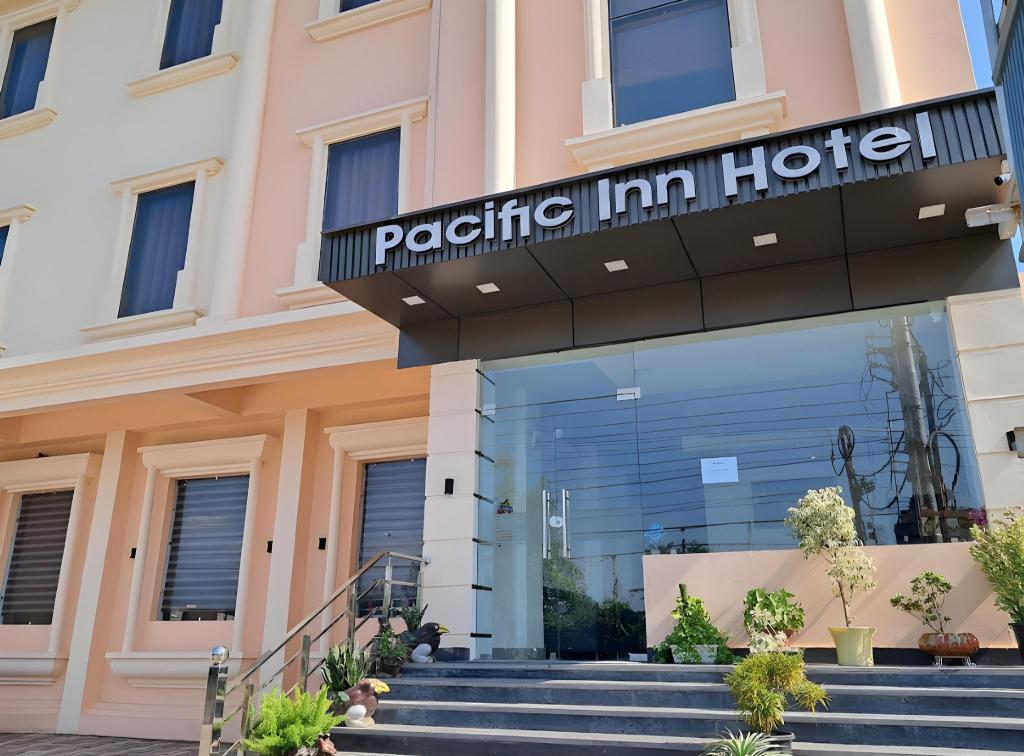 Pacific Inn Hotel in Paonta Sahib, India