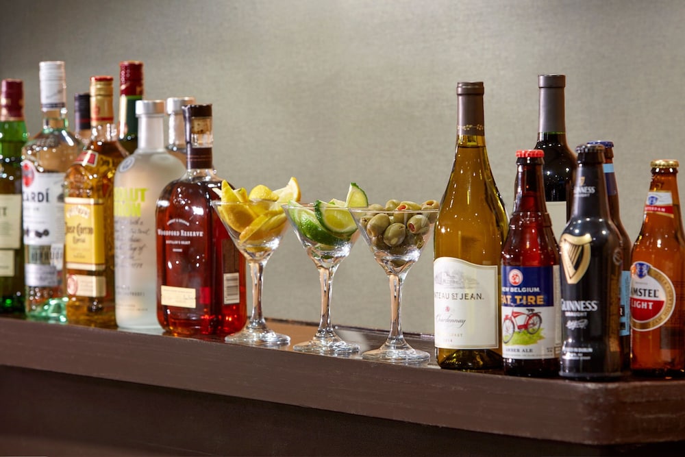 Courtyard by Marriott Vallejo Napa Valley - photo 43