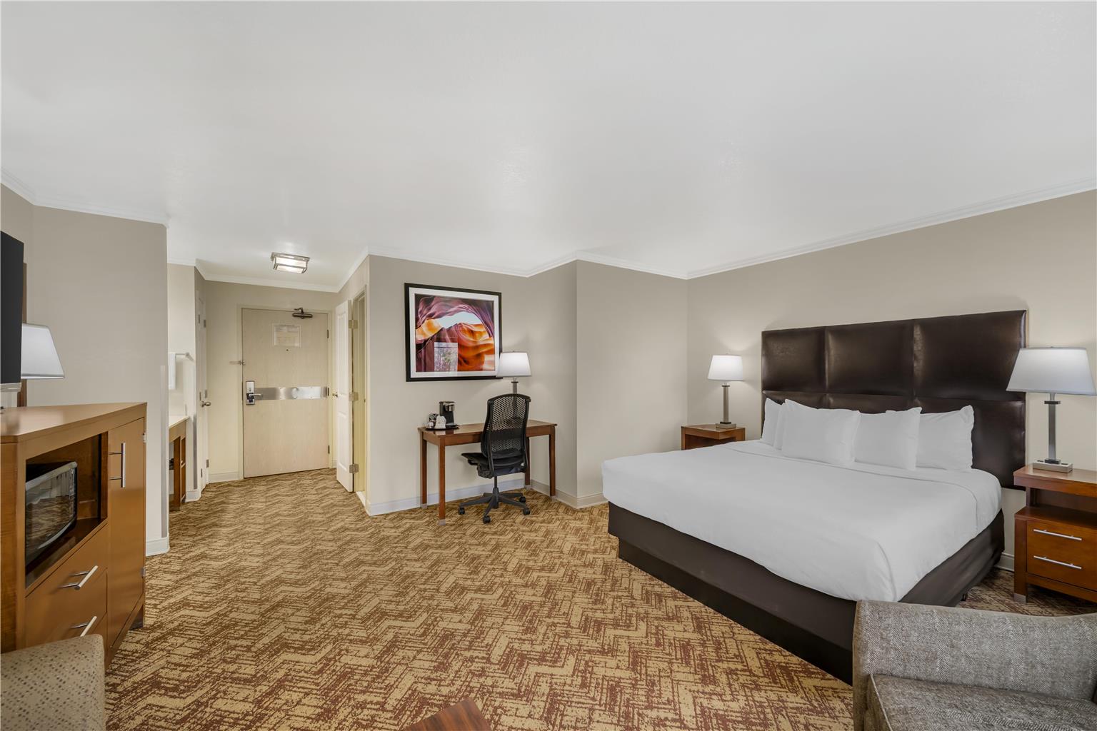 Best Western Plus Northwoods Inn - photo 12