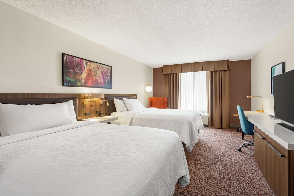 Hilton Garden Inn Allentown Bethlehem Airport - photo 9