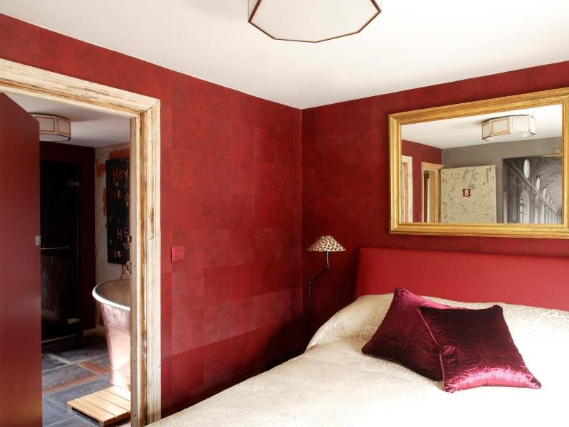 Rough Luxe Hotel - last minute hotel in London