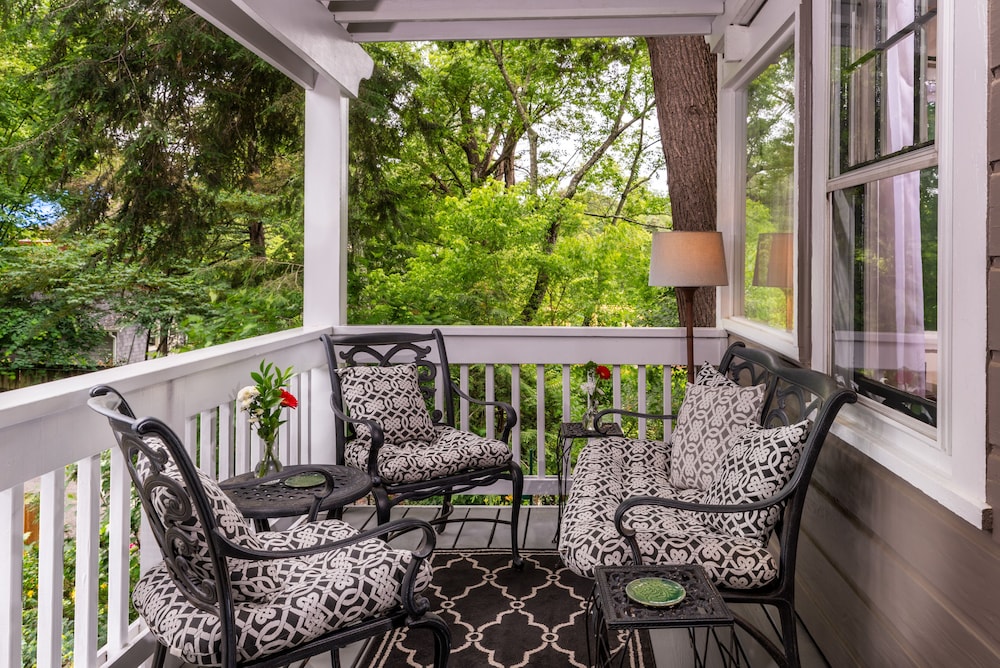 Abbington Green Bed & Breakfast Inn - photo 14