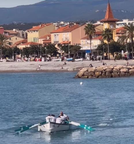 Cros de Cagnes Pins Sud Evasion