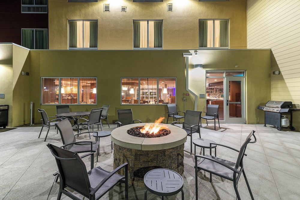Fairfield Inn & Suites by Marriott Sidney - photo 21