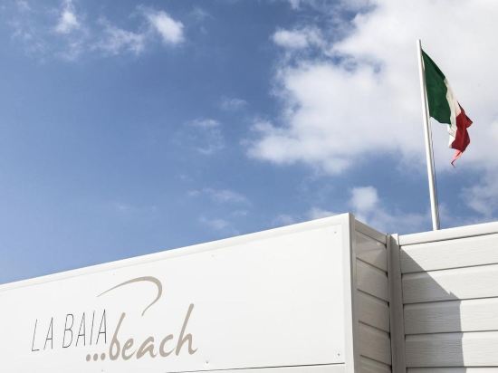 Hotel La Baia — Diano Marina