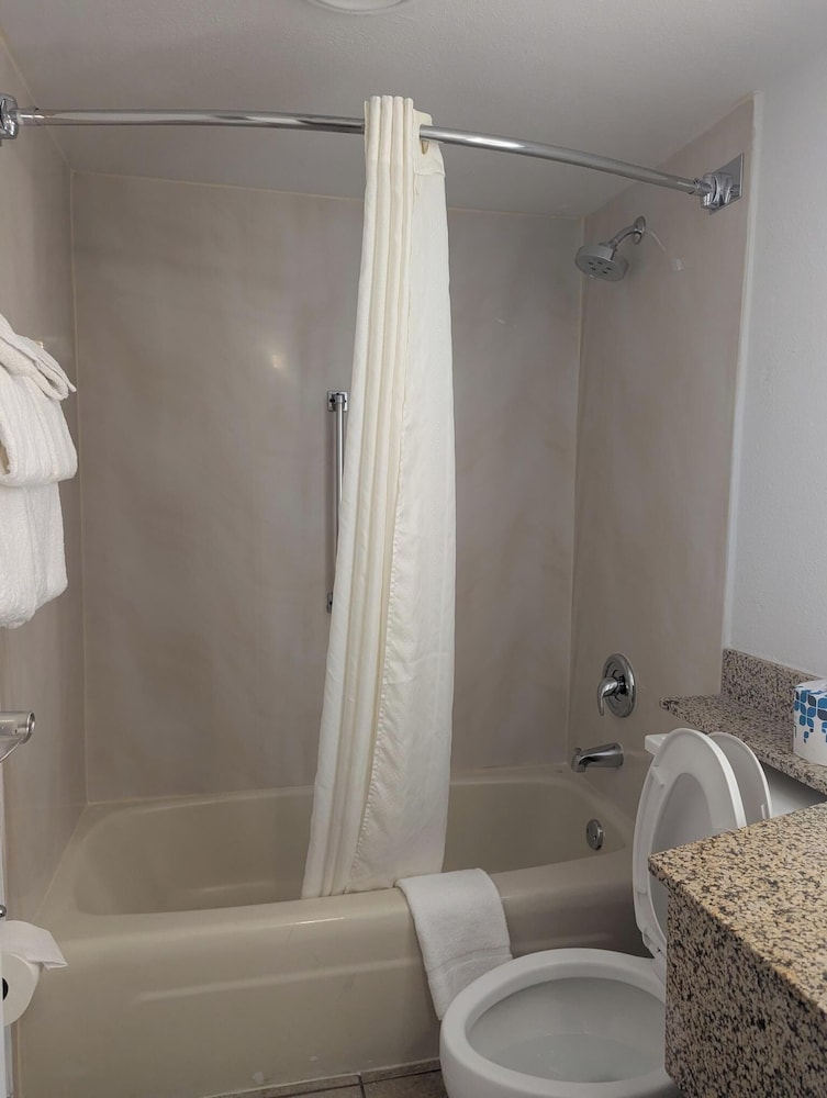 Hotel Denver Central - photo 10