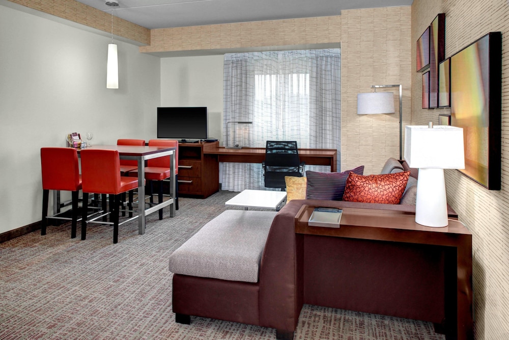 Residence Inn by Marriott Philadelphia Airport - photo 19