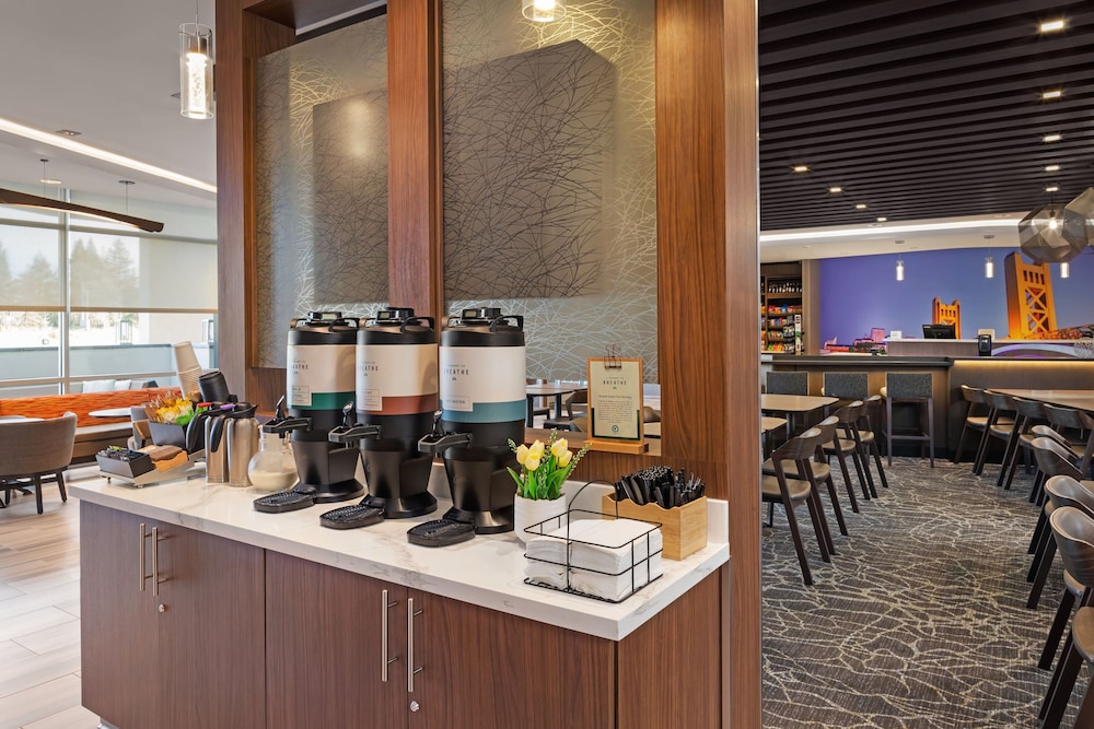 SpringHill Suites by Marriott West Sacramento - photo 39
