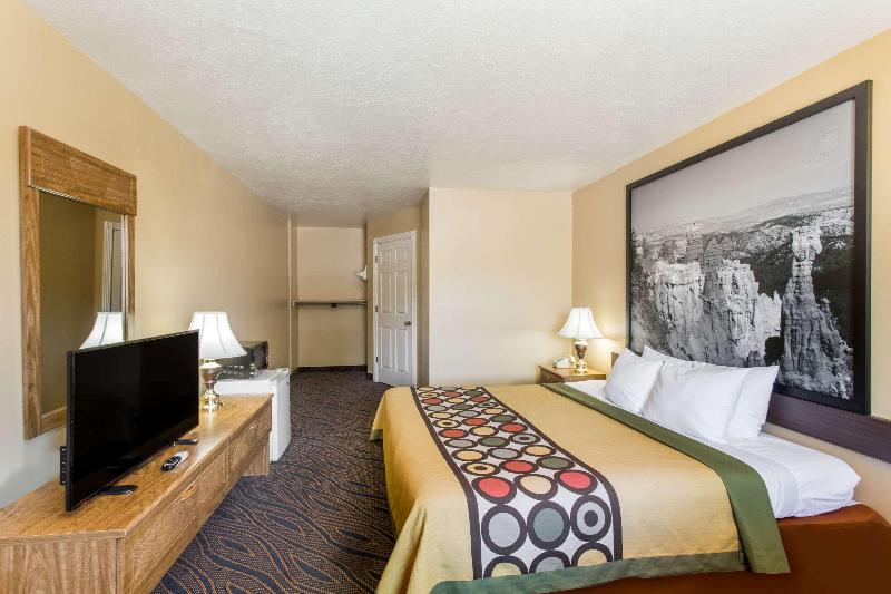 Hotel Zion Inn - photo 11