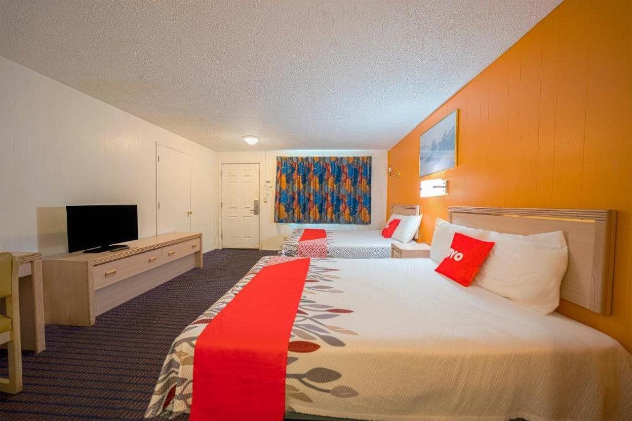 Budget Inn Bend by OYO - photo 15