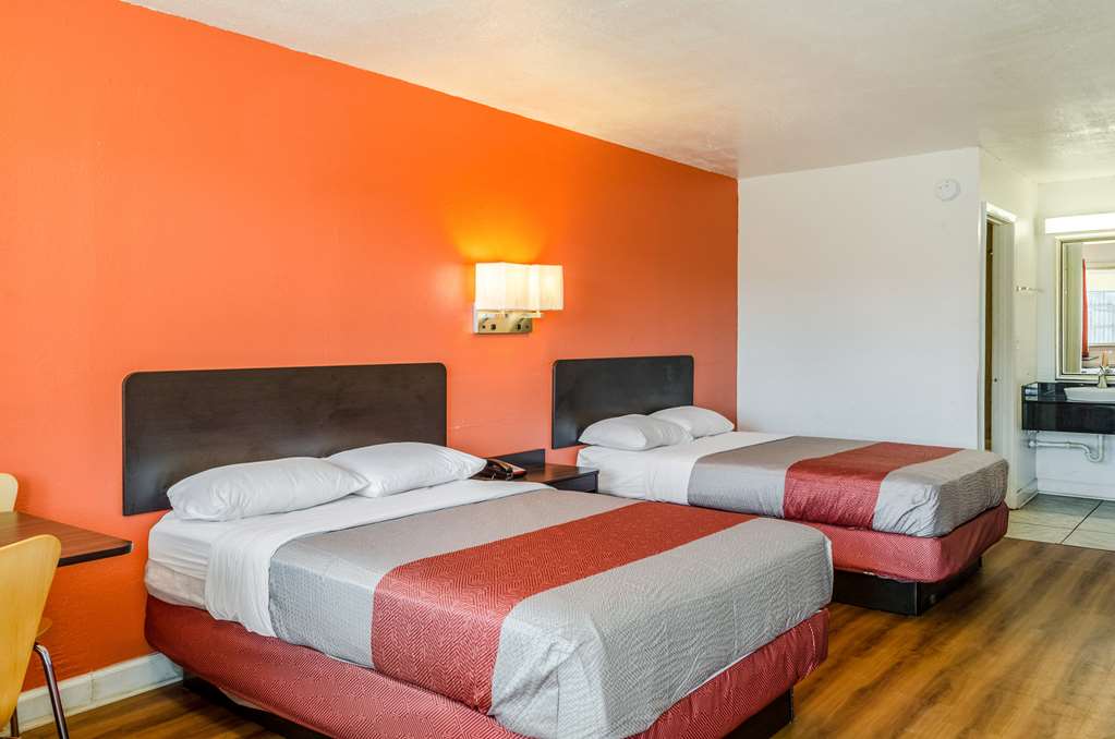 Motel 6 Saraland AL - photo 13