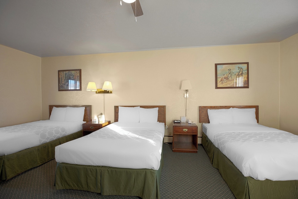 Love Hotels Silver Street by OYO at Hurley WI - photo 20