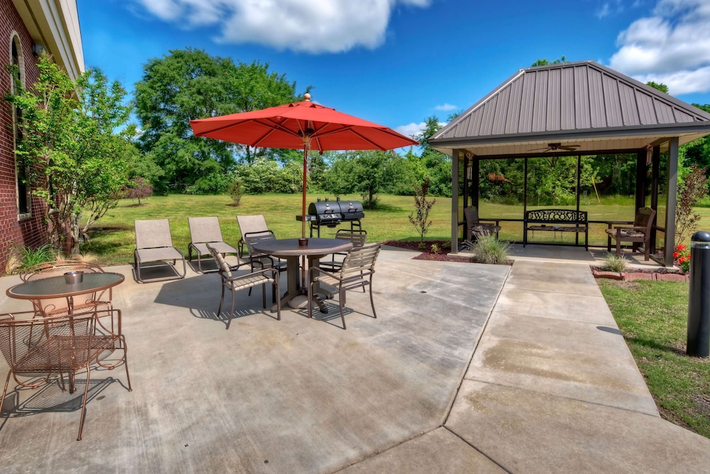 Hampton Inn by Hilton Clarksville - photo 38