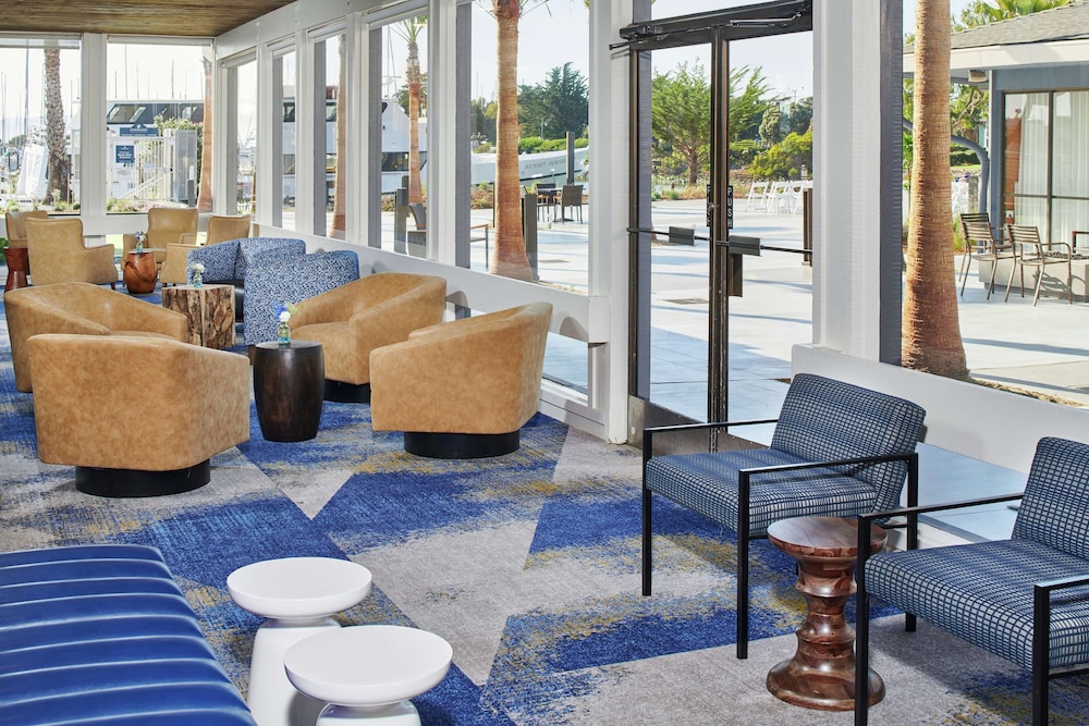 DoubleTree by Hilton Hotel Berkeley Marina - photo 3