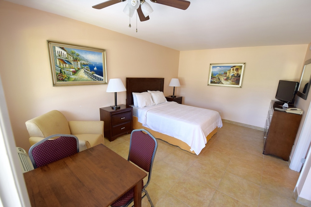 Surf Side Resort - photo 13