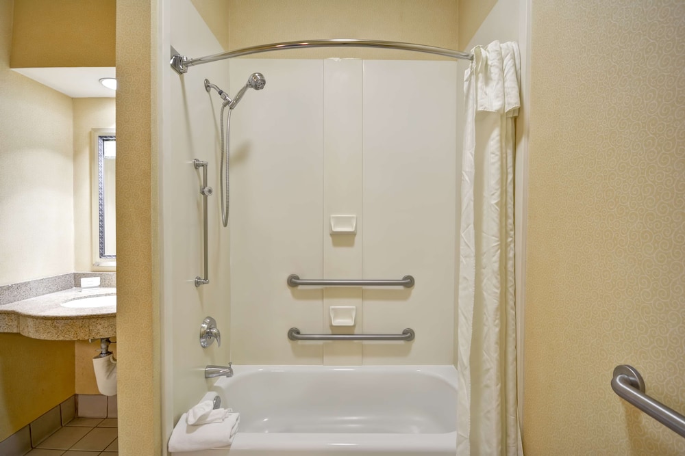Homewood Suites by Hilton Newark Wilmington South Area - photo 24