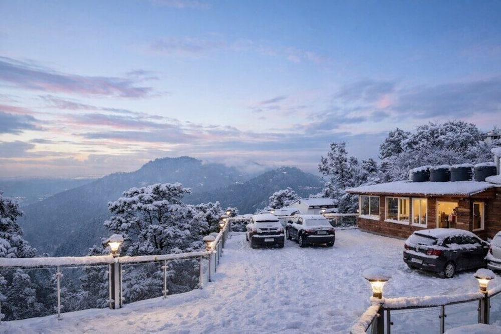 Hotel Wild Wood — Mussoorie