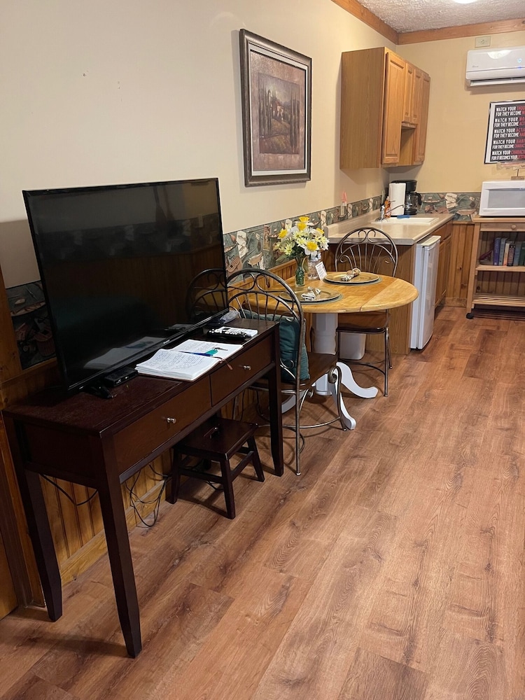 Mountain Aire Cottages & Inn - photo 126