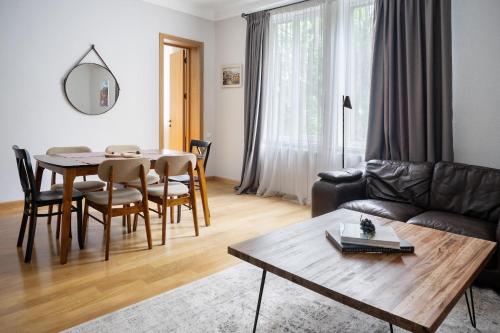 Apartment on Liberty Square with 2BD