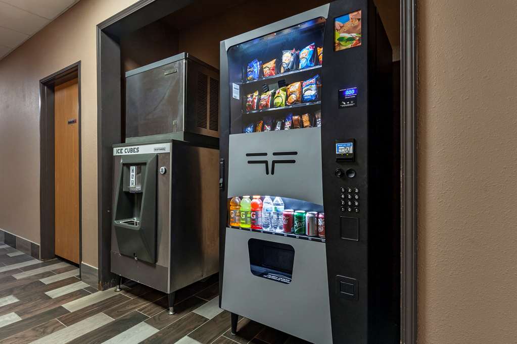 Quality Inn Redgranite - photo 35