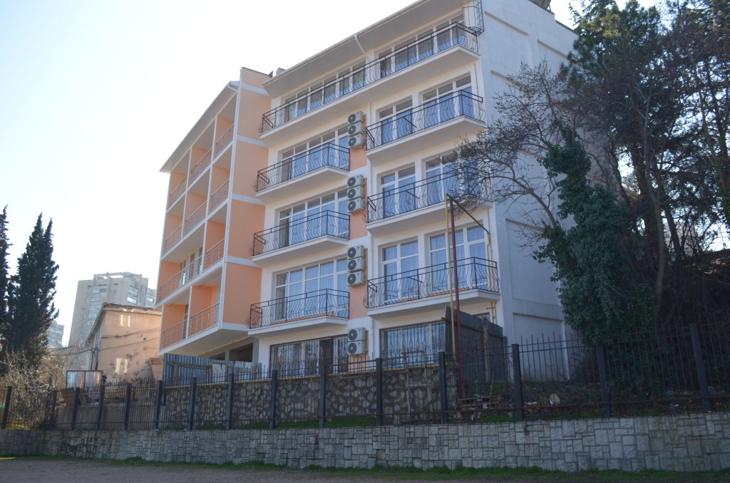 Papaya Living quarters in Alushta, Russia