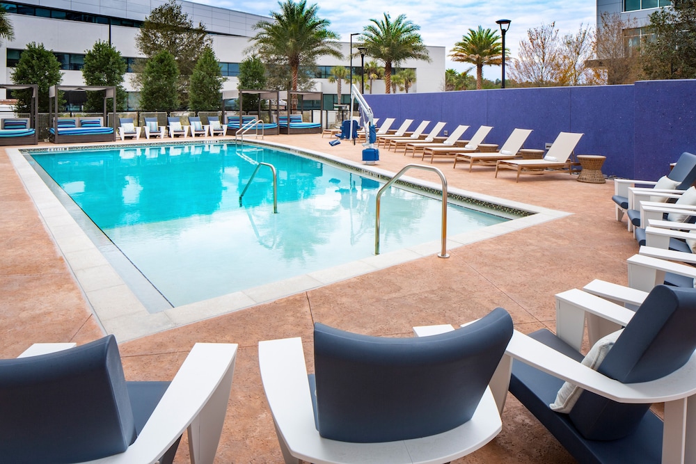 Hotel Indigo Gainesville Celebration Pointe by IHG - photo 12