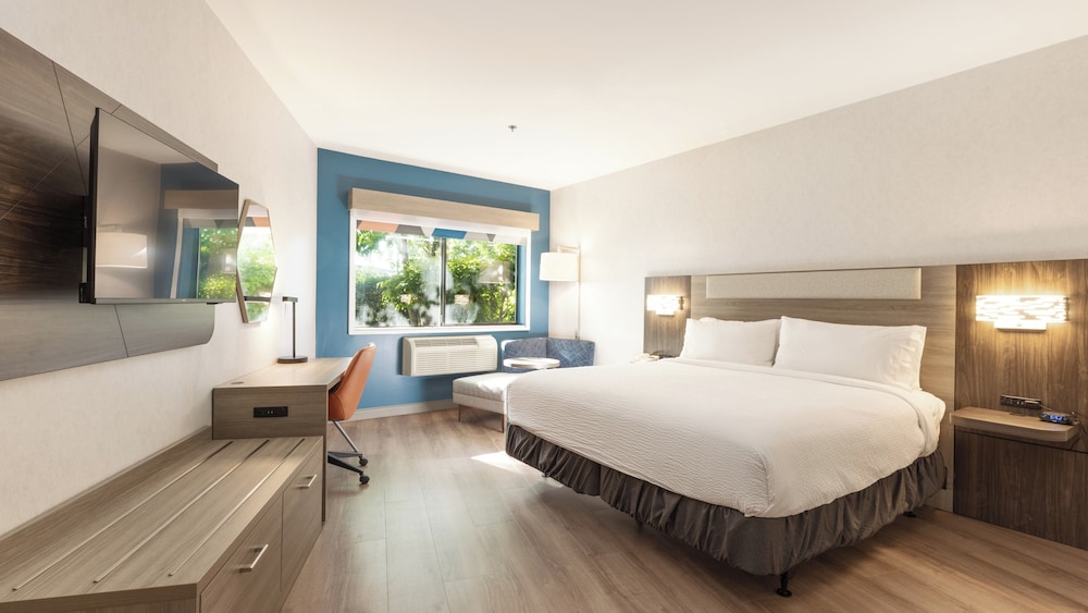 Holiday Inn Express Bellingham by IHG - photo 33