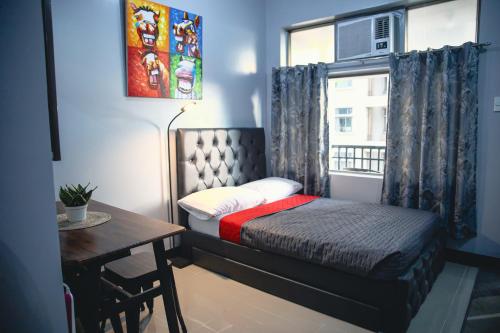 The Bat Cave at Manhattan Parkway Araneta Cubao — 4-Star Luxury Hotel in Manila, Philippines