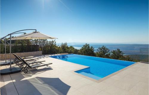 Villa Infinity — 4-Star Luxury Hotel in None, Croatia