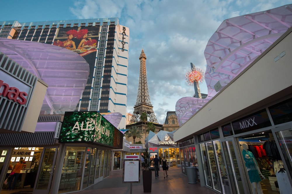 Horseshoe Las Vegas - photo 42