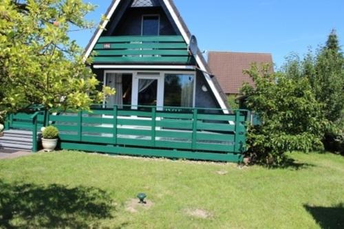 Ferienhaus 196 in Fedderwardersiel - carbon neutral hotel in Unknown City