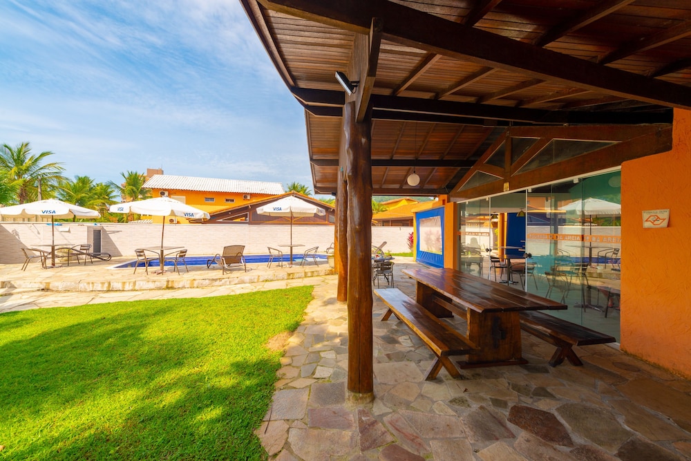 Pousada Pé na Areia — hotel in Caraguatatuba