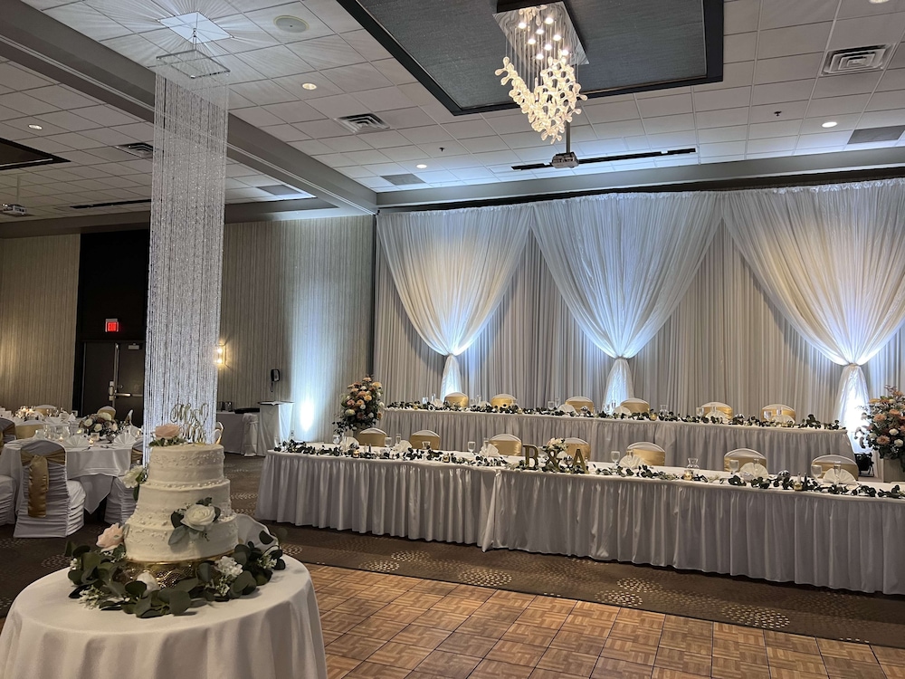 DoubleTree by Hilton Hotel Bloomington - photo 108