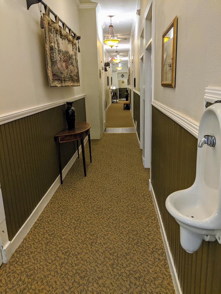 The Biltmore Greensboro Hotel - photo 33