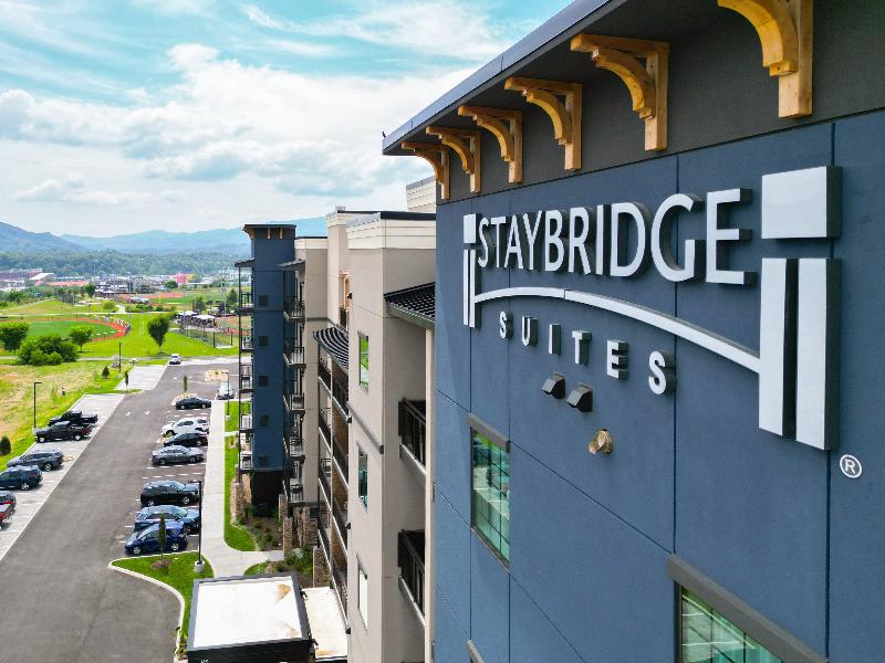Staybridge Suites Pigeon Forge Smoky Mtns by IHG - photo 10