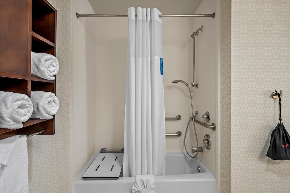 Hampton Inn & Suites Trophy Club Fort Worth North - photo 25